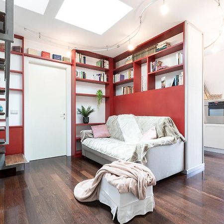 Sempione Split-Level Terrace Apartment - Top Collection Milánó Kültér fotó