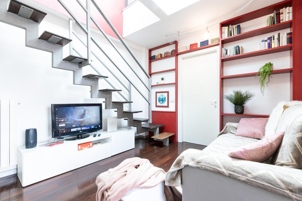 Sempione Split-Level Terrace Apartment - Top Collection Milánó Kültér fotó